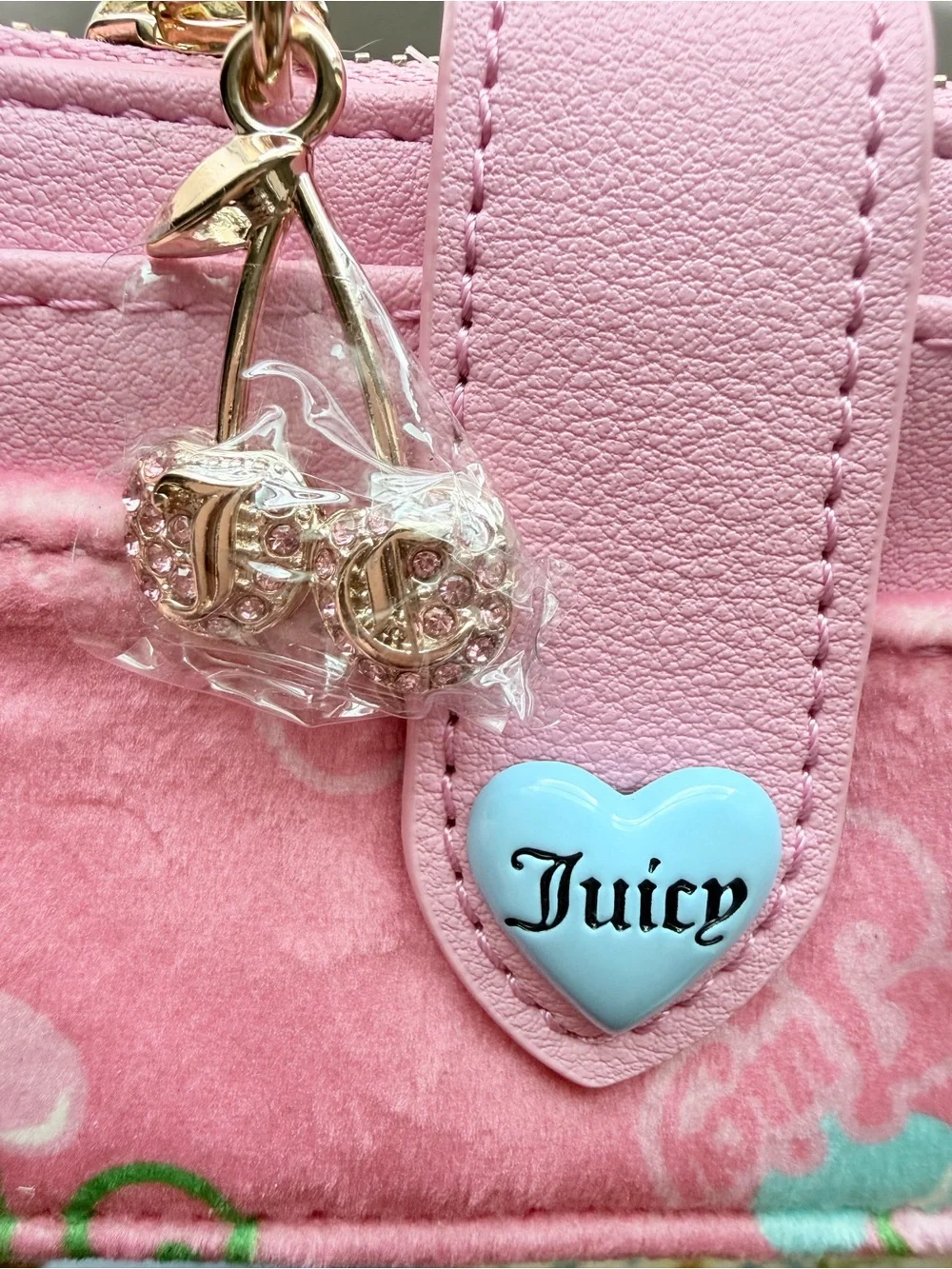 Juicy Couture Pink Velour Cherry Card Holder Wallet NWT